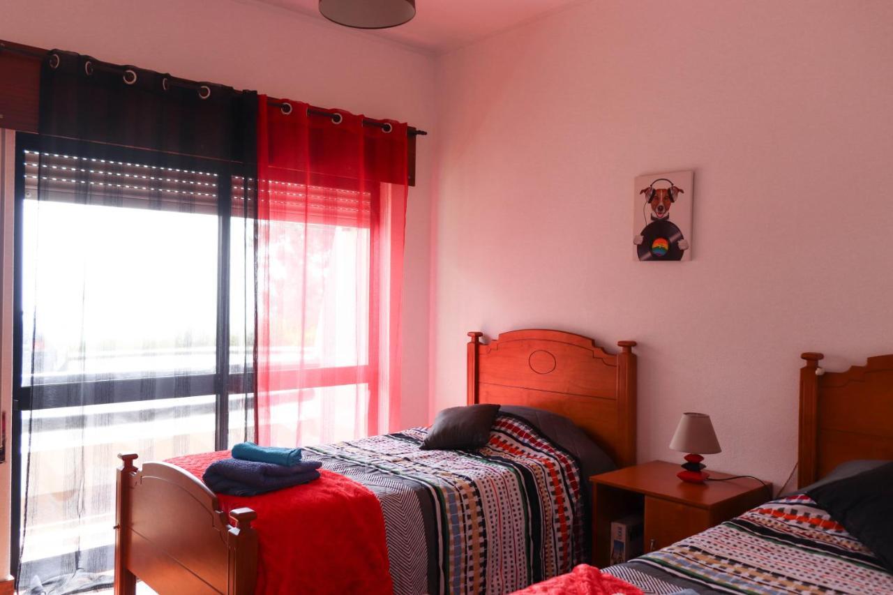 Apartamento Com Vista Mar Назаре Екстериор снимка
